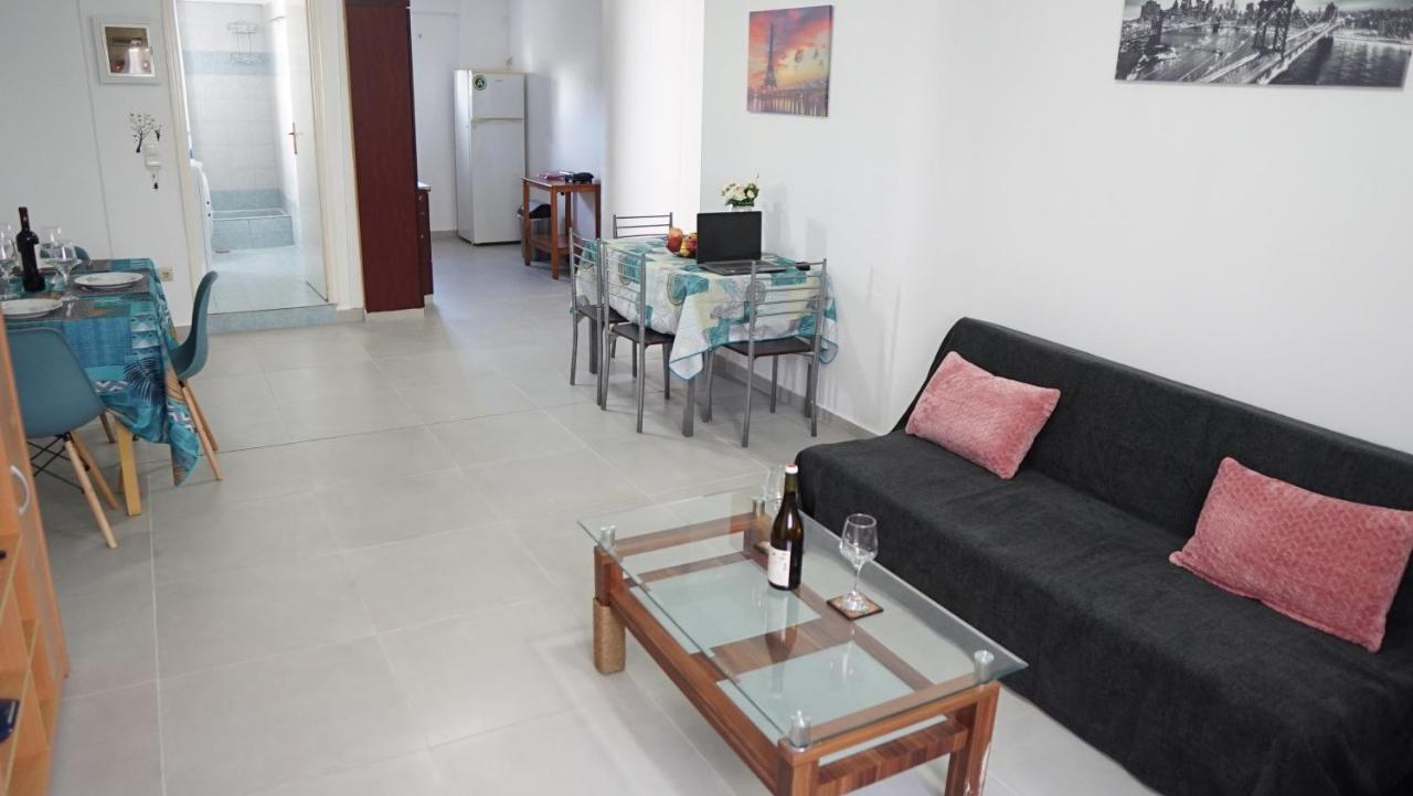 Nikolas Family Apartments Moírai Zewnętrze zdjęcie