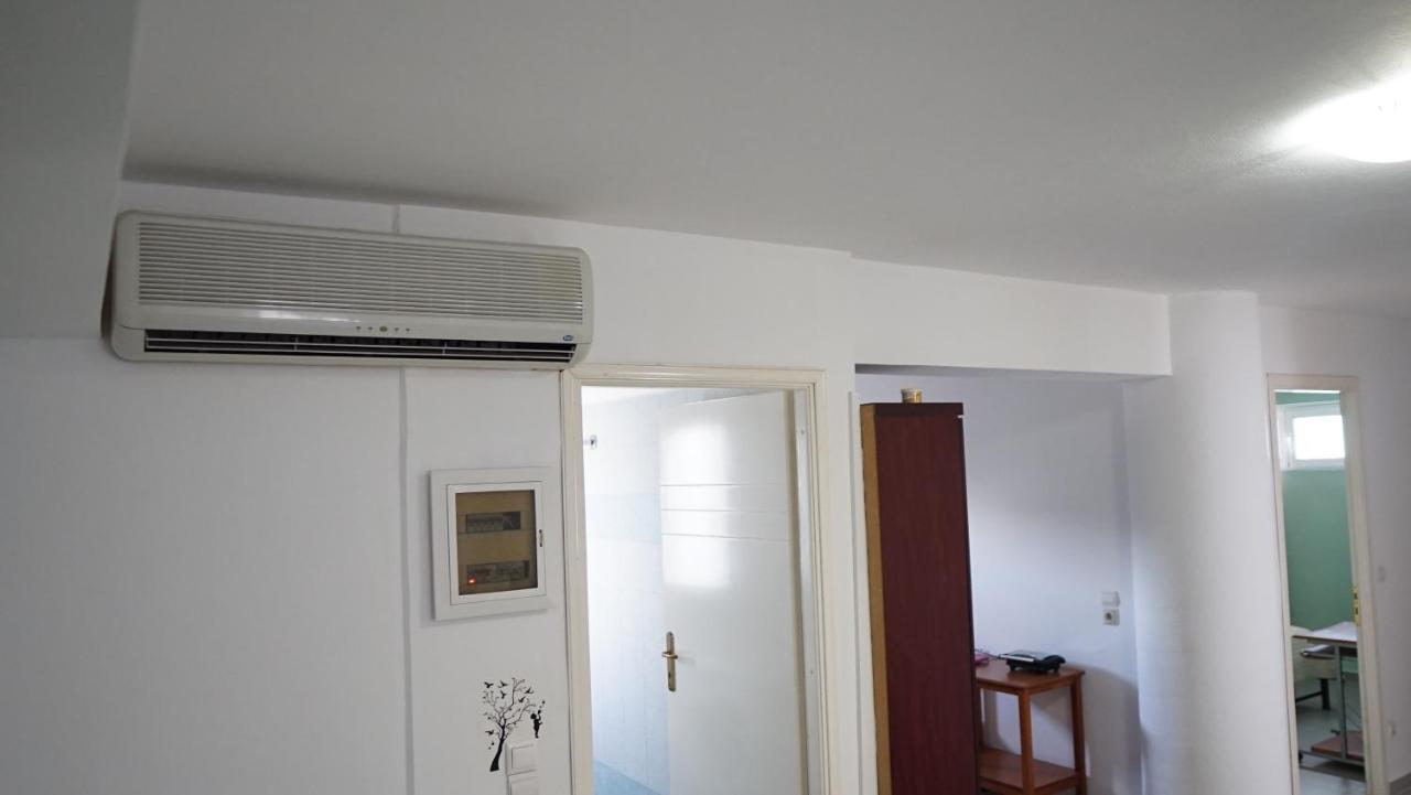 Nikolas Family Apartments Moírai Zewnętrze zdjęcie